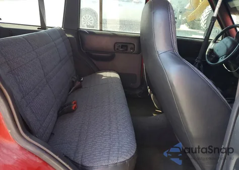 2000 Jeep Cherokee Sport из США, поврежденный, VIN 1J4FF48S5YL104204